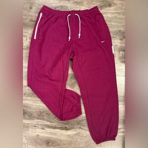 Nike Dri-FIT Standard Issue Jogger Sweatpants Purple CK6365-610 Sz 2XL NWT